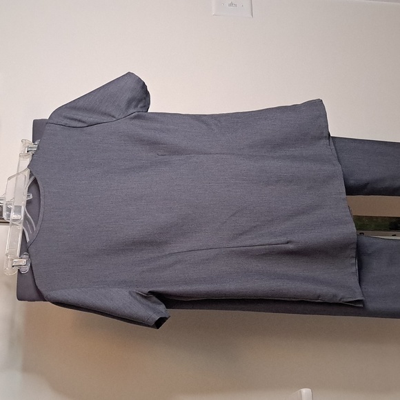 FIG Scrub Set - Picture 6 of 9